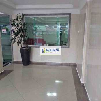 Apartamento em Praia Grande, bairro Ocian