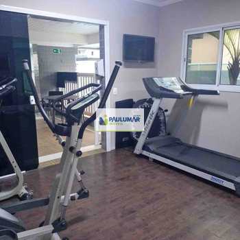 Apartamento em Praia Grande, bairro Ocian