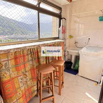 Apartamento em Mongaguá, bairro Centro
