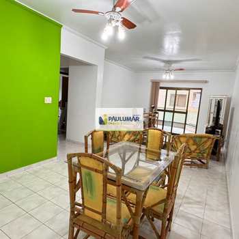 Apartamento em Mongaguá, bairro Centro