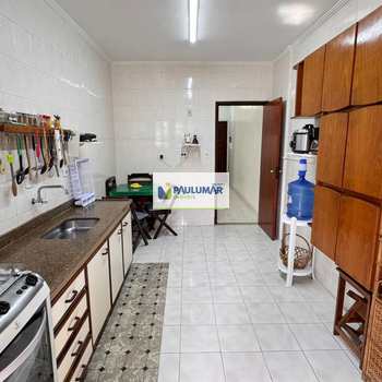 Apartamento em Mongaguá, bairro Centro