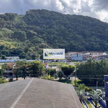 Apartamento em Mongaguá, bairro Centro