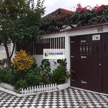 Casa em Mongaguá, bairro Jardim Itapoan