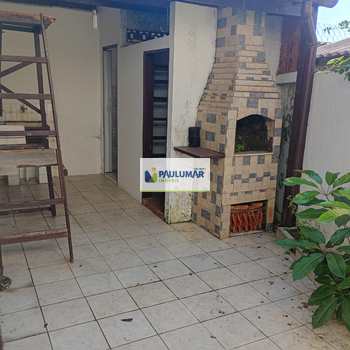 Casa em Mongaguá, bairro Jardim Itapoan