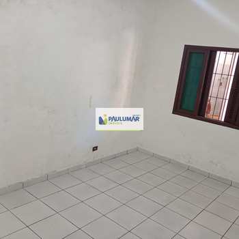 Casa em Mongaguá, bairro Jardim Itapoan