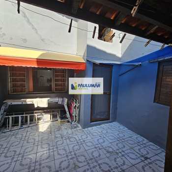 Casa em Mongaguá, bairro Bairro Jardim Praia Grande