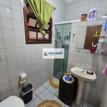 Casa em Mongaguá, bairro Bairro Jardim Praia Grande