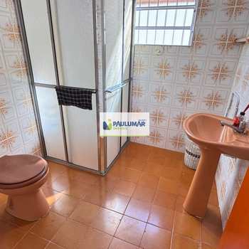Casa em Mongaguá, bairro Vila São Paulo