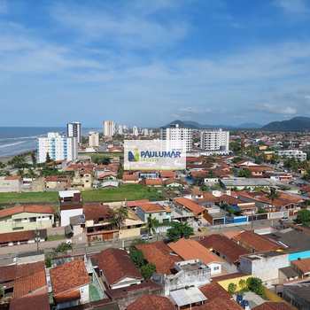 Apartamento em Mongaguá, bairro Jardim Aguapeu