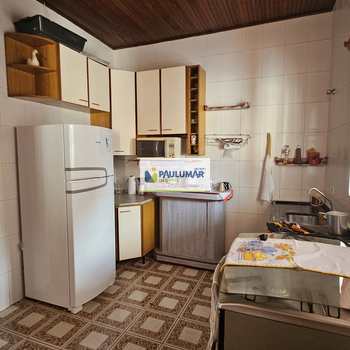 Casa em Praia Grande, bairro Real