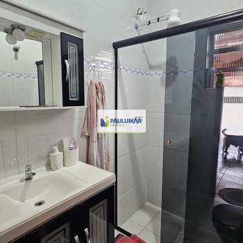 Casa em Praia Grande, bairro Real