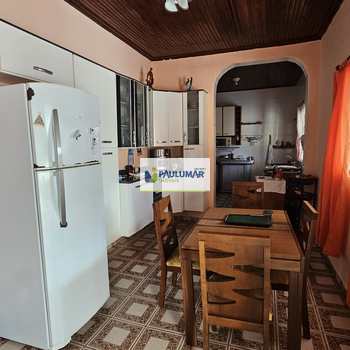 Casa em Praia Grande, bairro Real