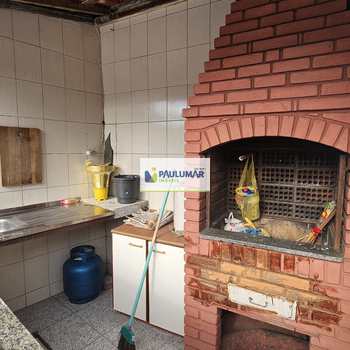 Casa em Praia Grande, bairro Real