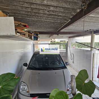 Casa em Praia Grande, bairro Real