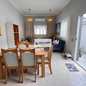 Casa em Praia Grande, bairro Jardim Imperador