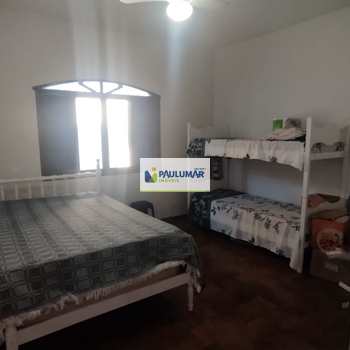 Casa em Itanhaém, bairro Jardim Suarão