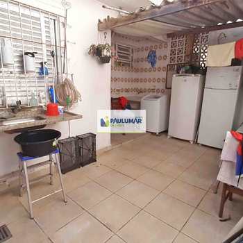 Casa em Praia Grande, bairro Real
