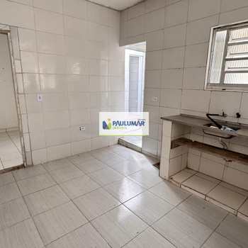 Casa em Mongaguá, bairro Vera Cruz