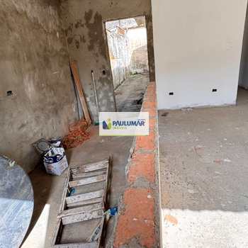 Casa em Mongaguá, bairro Vera Cruz