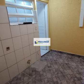 Sobrado em Mongaguá, bairro Vila São Paulo