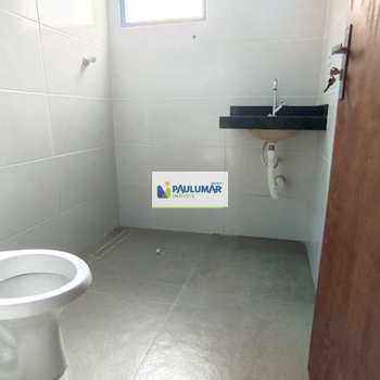 Casa em Mongaguá, bairro Itaóca