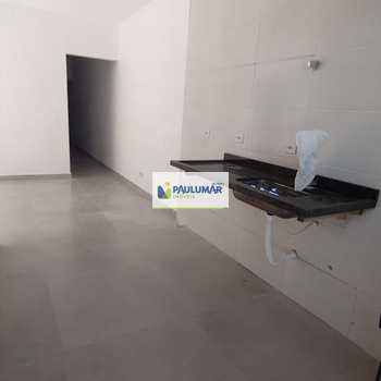 Casa em Mongaguá, bairro Itaóca