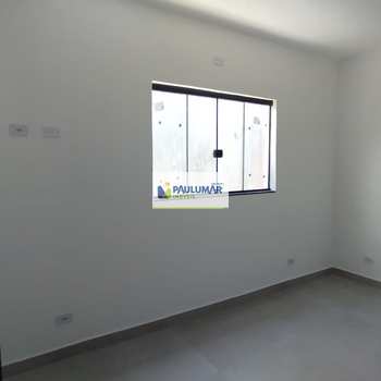 Casa em Mongaguá, bairro Itaóca