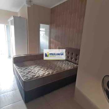 Sobrado em Praia Grande, bairro Solemar