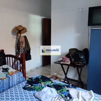 Casa em Praia Grande, bairro Real