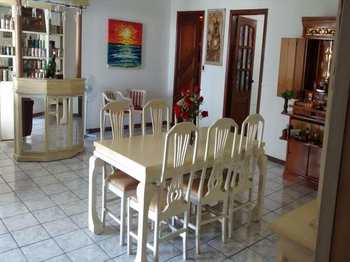 Apartamento, código 856 em Praia Grande, bairro Canto do Forte