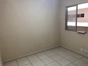 Apartamento, código 1945 em Praia Grande, bairro Boqueirão