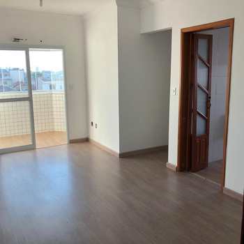 Apartamento em Praia Grande, bairro Guilhermina