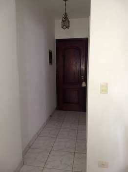 Apartamento, código 2026 em Praia Grande, bairro Tupi