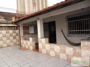 Casa, código 14879733 em Praia Grande, bairro Mirim