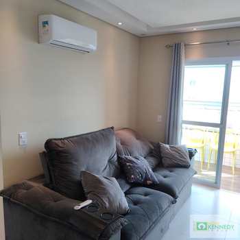 Apartamento em Praia Grande, bairro Caiçara