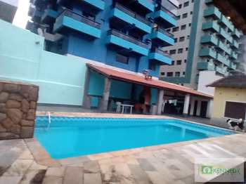 Casa, código 14883195 em Praia Grande, bairro Canto do Forte
