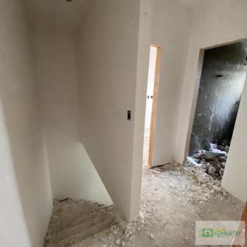 Casa de Condomínio em Praia Grande, bairro Esmeralda