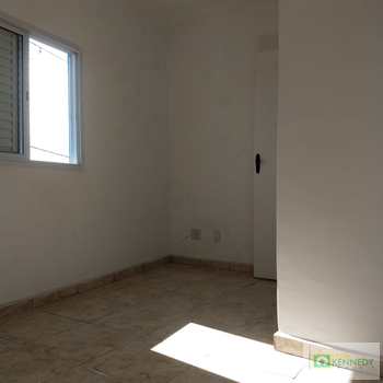 Casa de Condomínio em Praia Grande, bairro Tude Bastos