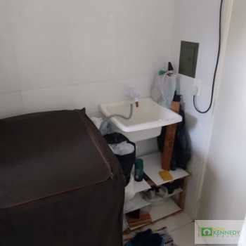 Kitnet em Praia Grande, bairro Ocian