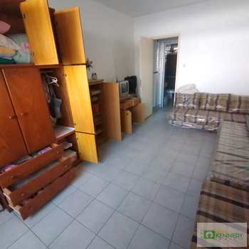 Kitnet em Praia Grande, bairro Ocian