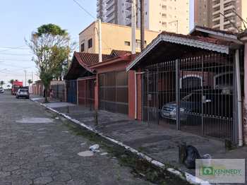 Casa, código 14883884 em Praia Grande, bairro Caiçara