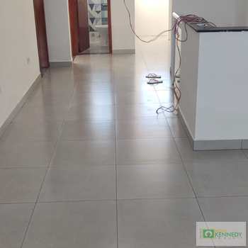 Casa de Condomínio em Praia Grande, bairro Samambaia