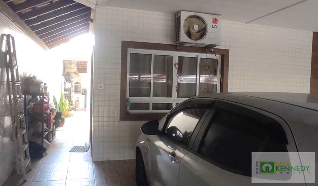 Casa em Praia Grande, bairro Tupi