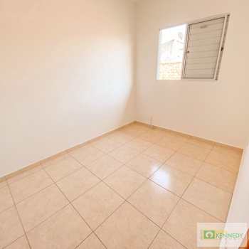 Casa de Condomínio em Praia Grande, bairro Samambaia