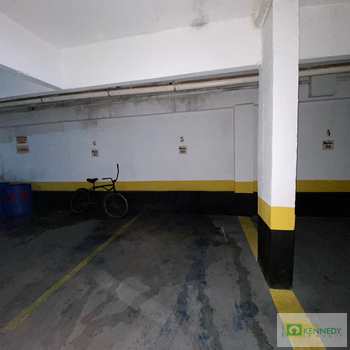 Apartamento em Praia Grande, bairro Guilhermina