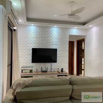 Apartamento em Praia Grande, bairro Guilhermina
