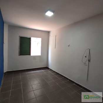 Apartamento em Praia Grande, bairro Tupi