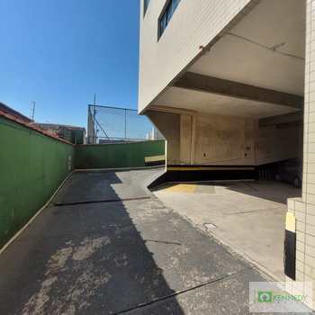 Apartamento em Praia Grande, bairro Mirim