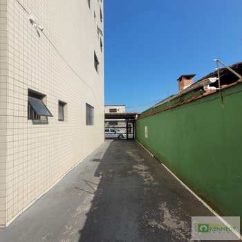 Apartamento em Praia Grande, bairro Mirim