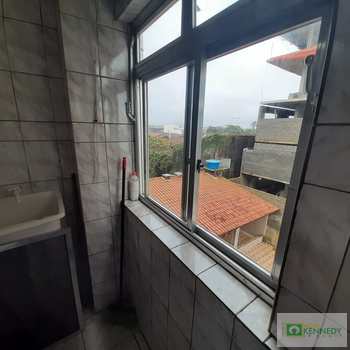 Apartamento em Praia Grande, bairro Real